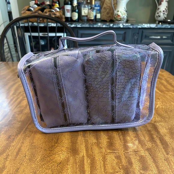 French Connection® women’s Three Pack OPHELIA CROCO COSMETIC SET - Picture 5 of 12